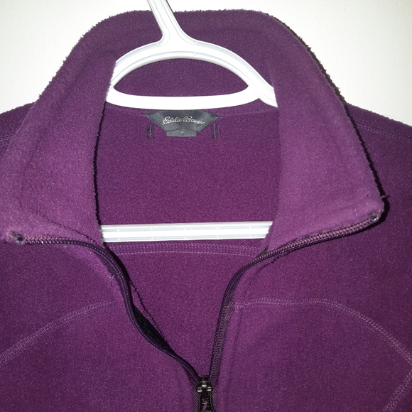 🌺Moving Sale!🪴 Purple Eddie Bauer Fleece sweater - Picture 5 of 8